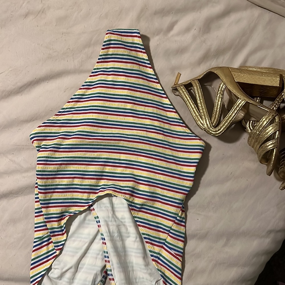 Solid & Striped Retro Ruffled Cross Halter Primar… - image 2